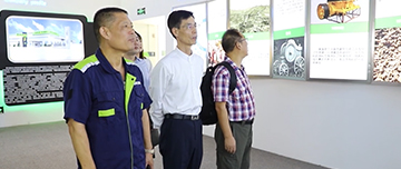 歡迎中國(guó)砂石協(xié)會(huì)會(huì)長(zhǎng)-胡幼奕，重慶市砂石協(xié)會(huì)秘書(shū)長(zhǎng)-黎長(zhǎng)華等領(lǐng)導(dǎo)蒞臨參觀指導(dǎo)工作！